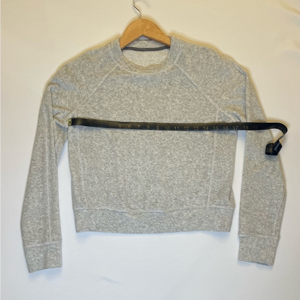 Lululemon Warm Down Crew in
Heathered Core Ultra Light Grey - Picture 4 of 6